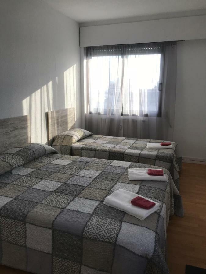 Nirvana Hotel Мадрид Екстериор снимка