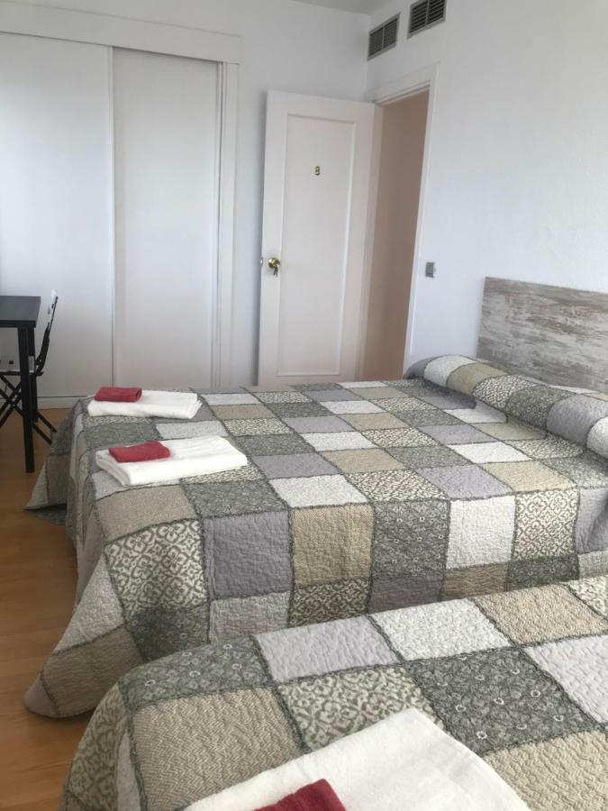 Nirvana Hotel Мадрид Екстериор снимка