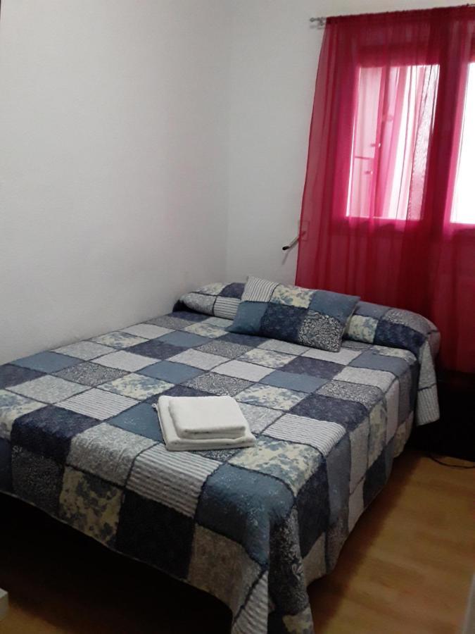Nirvana Hotel Мадрид Екстериор снимка