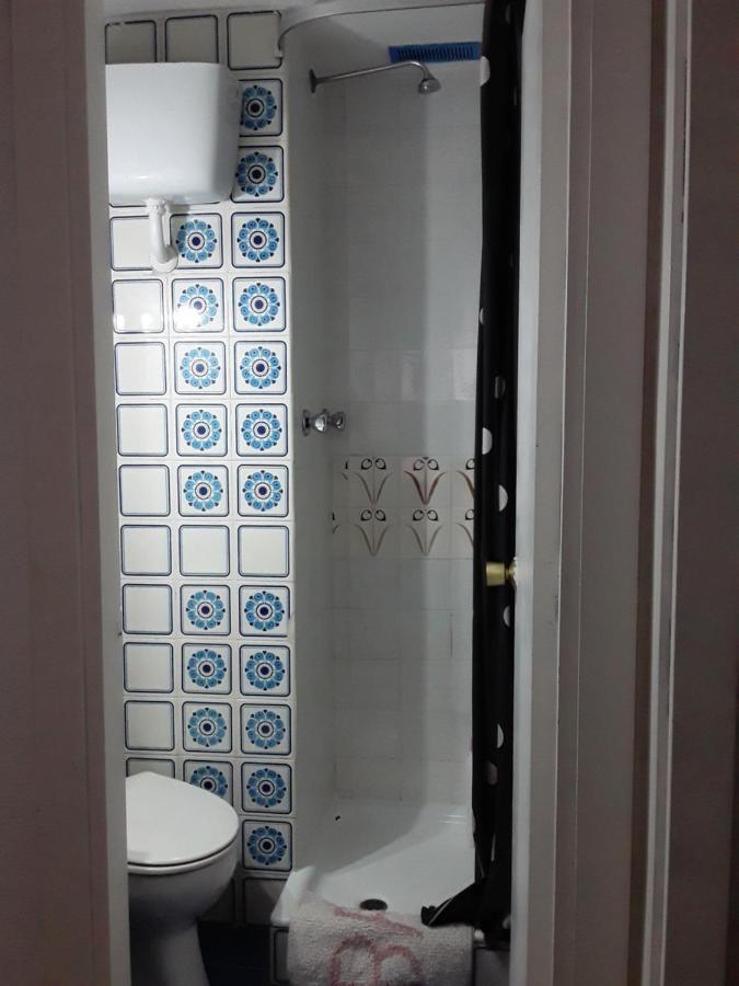 Nirvana Hotel Мадрид Екстериор снимка